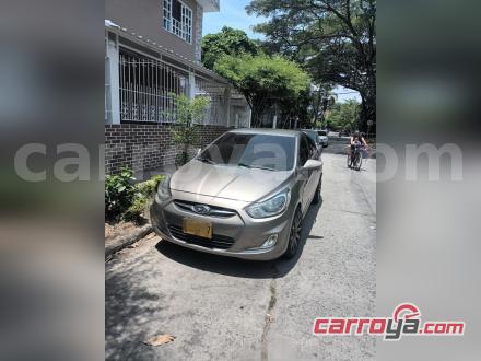 Hyundai Accent 2012 - imagen 1