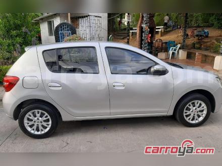 Renault Sandero 2022 - imagen 1