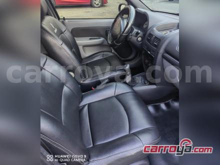 Renault Clio 2008 - imagen secundaria 2