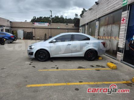 Chevrolet Sonic 2015 - imagen secundaria 1