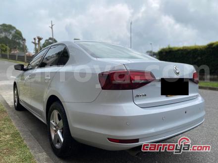 Volkswagen Jetta 2018 - imagen secundaria 2