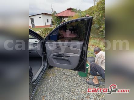 KIA Rio Xcite 2012 - imagen secundaria 2