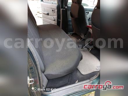 Nissan D21 2007 - imagen secundaria 2