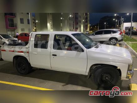 Nissan D21 1992 - imagen secundaria 2