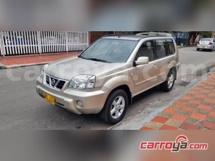 Nissan X-Trail 2002 - imagen 1