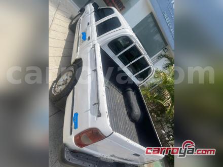 Mazda B2200 2007 - imagen secundaria 1