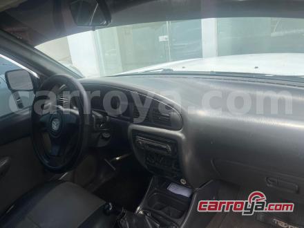 Mazda B2200 2007 - imagen secundaria 2