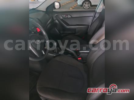 KIA Cerato Forte 2011 - imagen secundaria 2