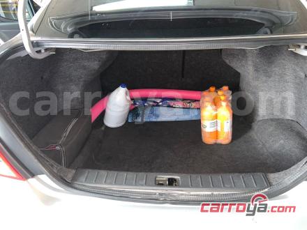 Nissan Versa 2013 - imagen secundaria 1