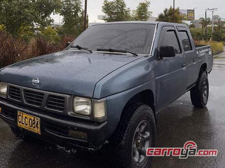 Nissan D21 2002 - imagen secundaria 1