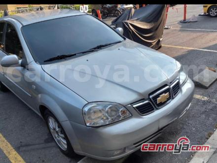 Chevrolet Optra 2004 - imagen secundaria 1