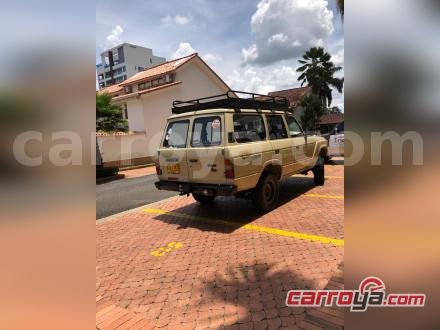 Toyota Land Cruiser 1982 - imagen secundaria 2