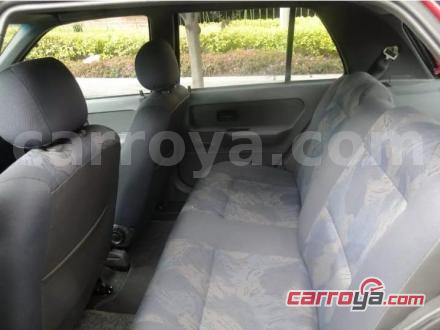 Renault Clio 2001 - imagen secundaria 2