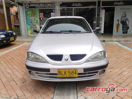 Renault Megane 2001 - imagen secundaria 1