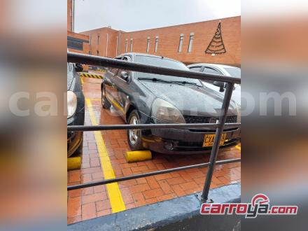 Renault Clio 2008 - imagen secundaria 1