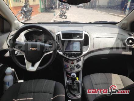 Chevrolet Sonic 2018 - imagen secundaria 1