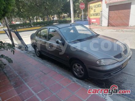 Renault Megane 2000 - imagen secundaria 2