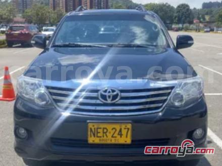 Toyota Fortuner 2013 - imagen secundaria 2