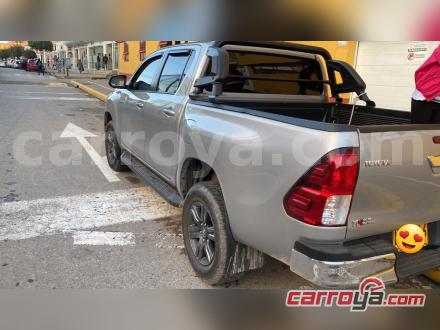 Toyota Hilux 2022 - imagen secundaria 1