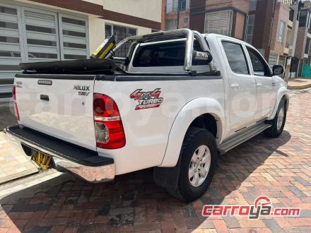 Toyota Hilux 2015 - imagen secundaria 2
