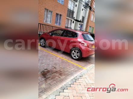 Peugeot 208 2014 - imagen secundaria 2