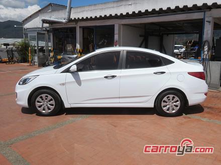 Hyundai i25 2017 - imagen secundaria 1