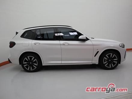 BMW iX3 2022 - imagen secundaria 1