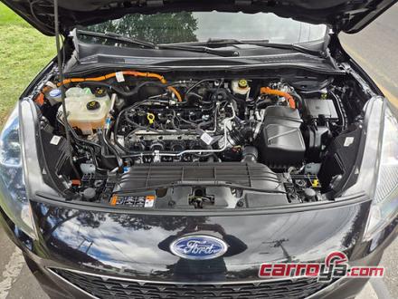 Ford Escape 2021 - imagen secundaria 1