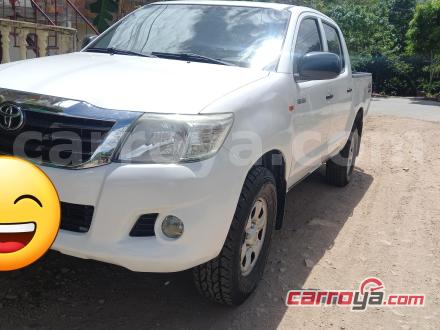Toyota Hilux 2015 - imagen 1
