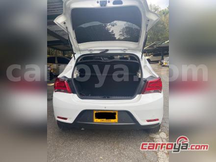 Chevrolet Onix 2018 - imagen secundaria 2