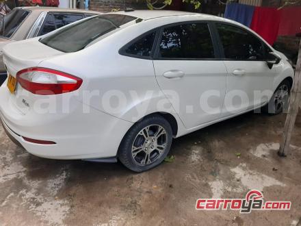 Ford Fiesta 2015 - imagen secundaria 2