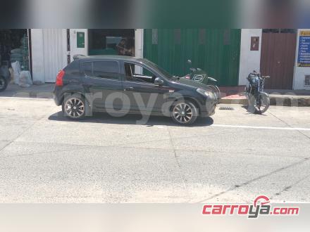 Renault Sandero 2011 - imagen secundaria 1