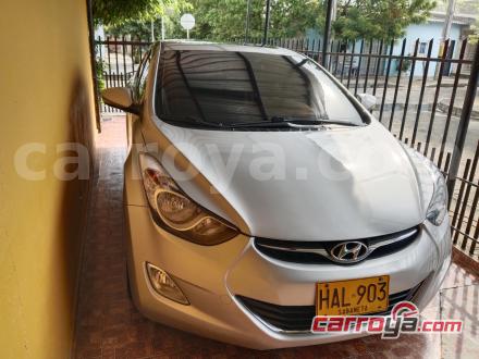 Hyundai Elantra 2014 - imagen secundaria 2