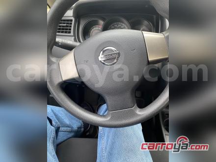 Nissan Tiida 2013 - imagen secundaria 1
