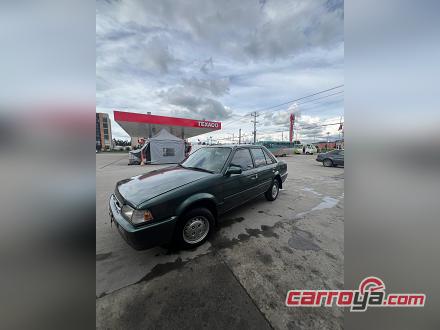 Mazda 323 1997 - imagen secundaria 2