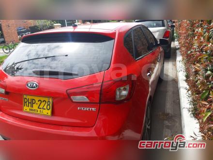 KIA Cerato Forte 2011 - imagen secundaria 1