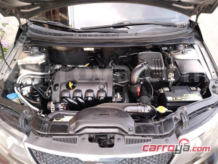 KIA Cerato 2010 - imagen secundaria 1