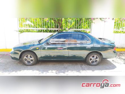 Nissan Bluebird 1994 - imagen secundaria 1