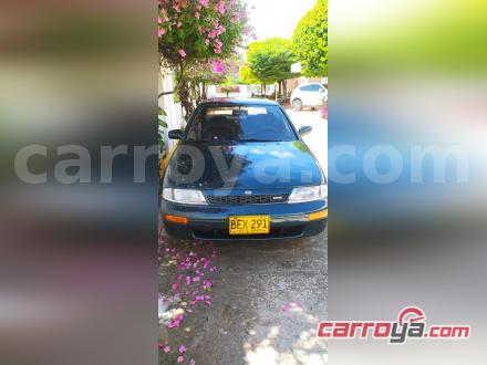 Nissan Bluebird 1994 - imagen secundaria 2