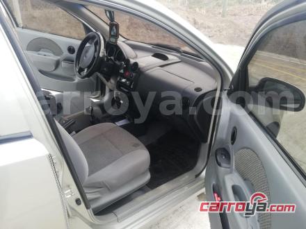 Chevrolet Aveo 2001 - imagen secundaria 1
