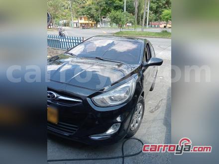 Hyundai i25 Accent 2012 - imagen 1
