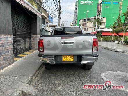 Toyota Hilux 2019 - imagen secundaria 1
