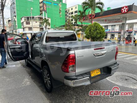 Toyota Hilux 2019 - imagen secundaria 2