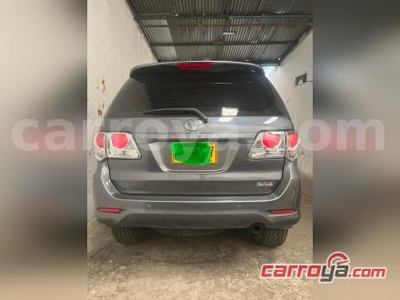 Toyota Fortuner 2015 - imagen secundaria 2