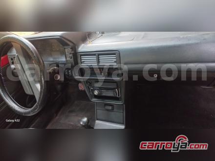 Mazda 323 1996 - imagen secundaria 1