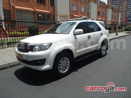 Toyota Fortuner 2013 - imagen secundaria