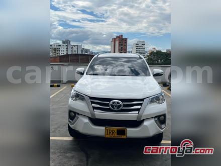 Toyota Fortuner 2017 - imagen secundaria 2