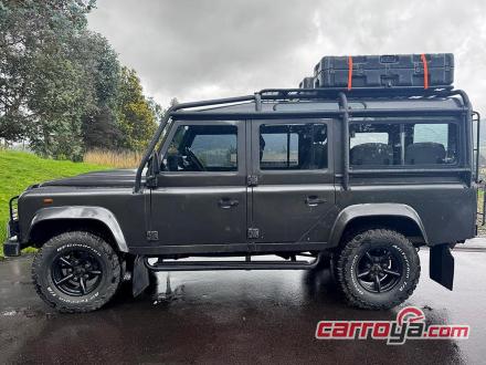 Land Rover Defender 2001 en Bogota