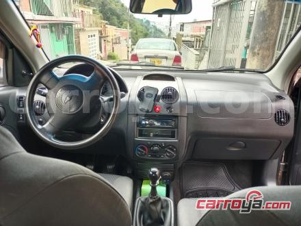 Chevrolet Aveo 2014 - imagen secundaria 2