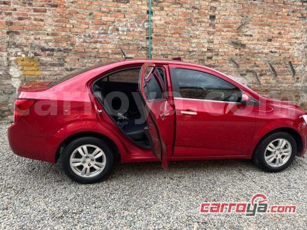 Chevrolet Sonic 2016 - imagen secundaria 1